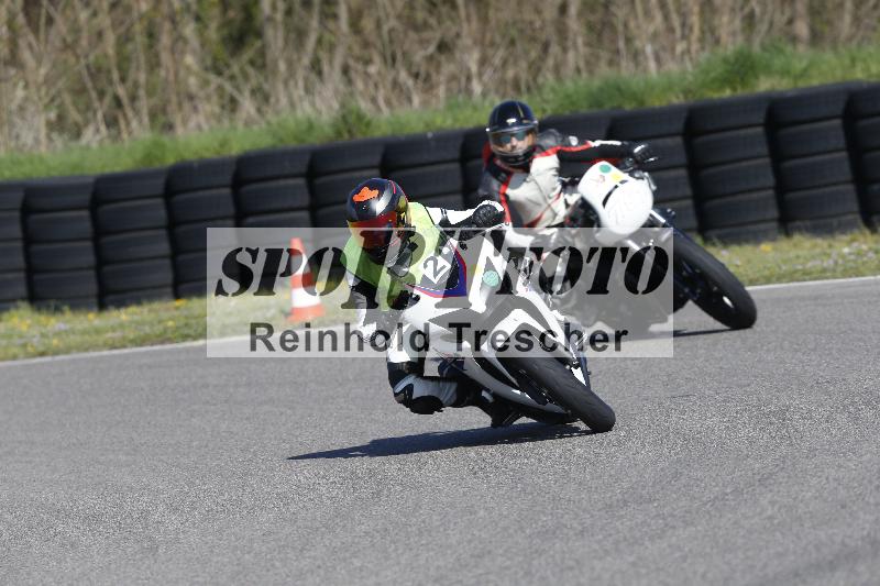 /Archiv-2025/03 04.04.2025 TZ Motorsport ADR/Gruppe gruen/2-1